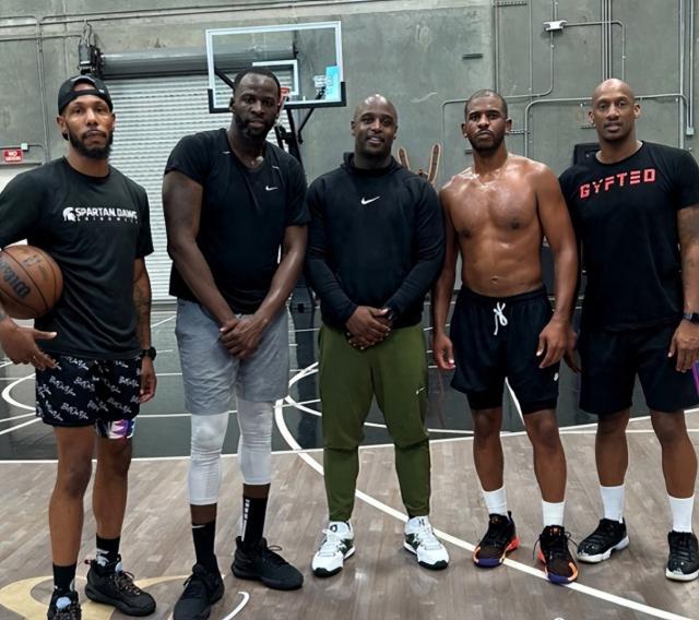 1695099004286036473.jpg b1295f3145264fc39b0e77a6e02d73b0_tplv-tt-origin-asy2_5aS05p2hQOadjuWWnOael-evrueQg-e7neadgA==.jpg