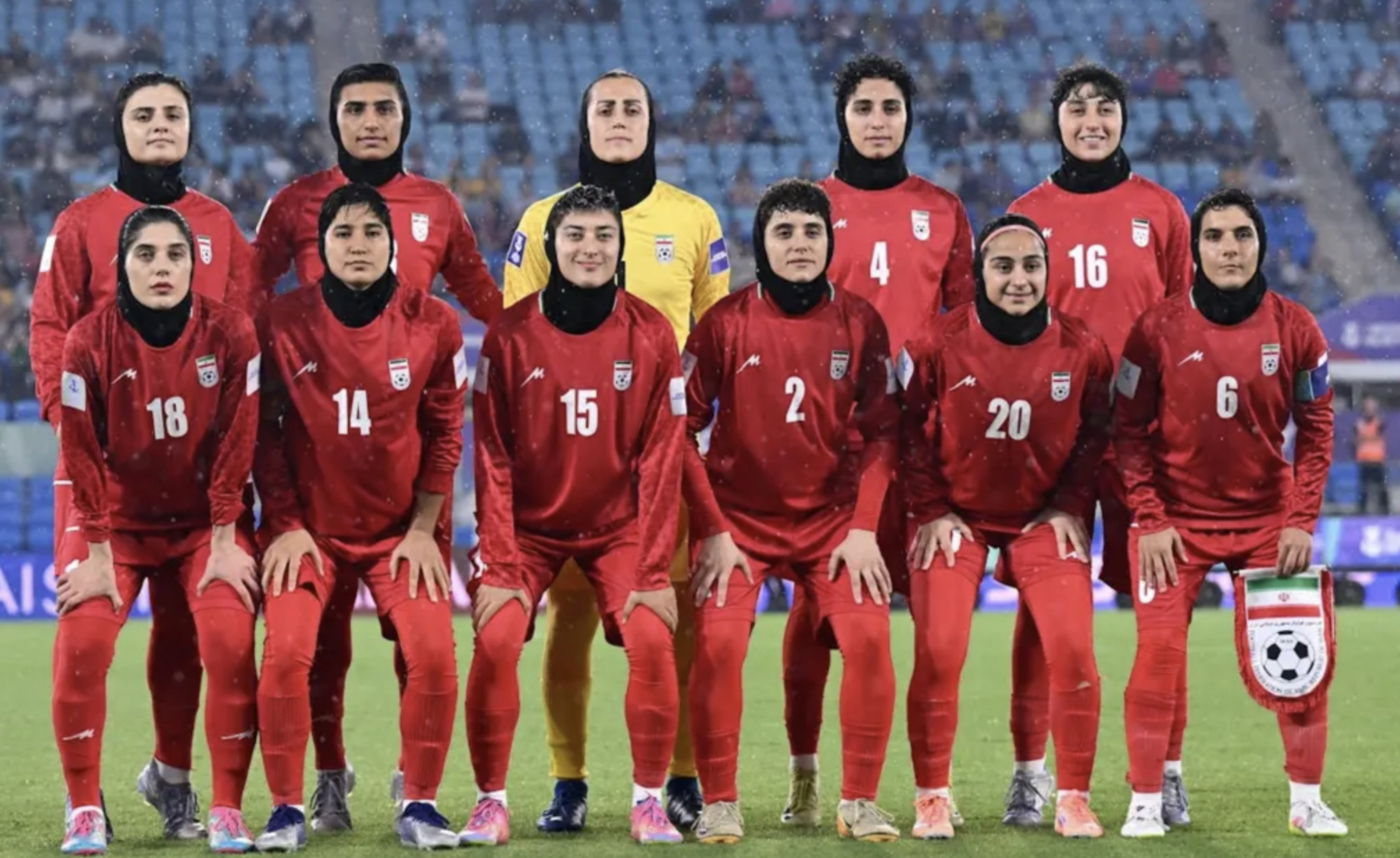 开云-仅剩2人！伊朗女足队长撤回庇护连夜赶回亚洲 外媒：她家人失踪了