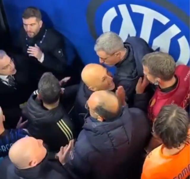 开云-【观察】尤文三巨头围剿裁判！从此拒绝人善被人欺