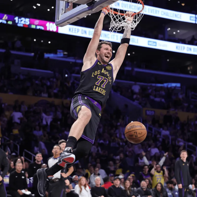 开云体育官网-联盟合并后单月最高分：乔丹676分、哈登610分、东契奇600分